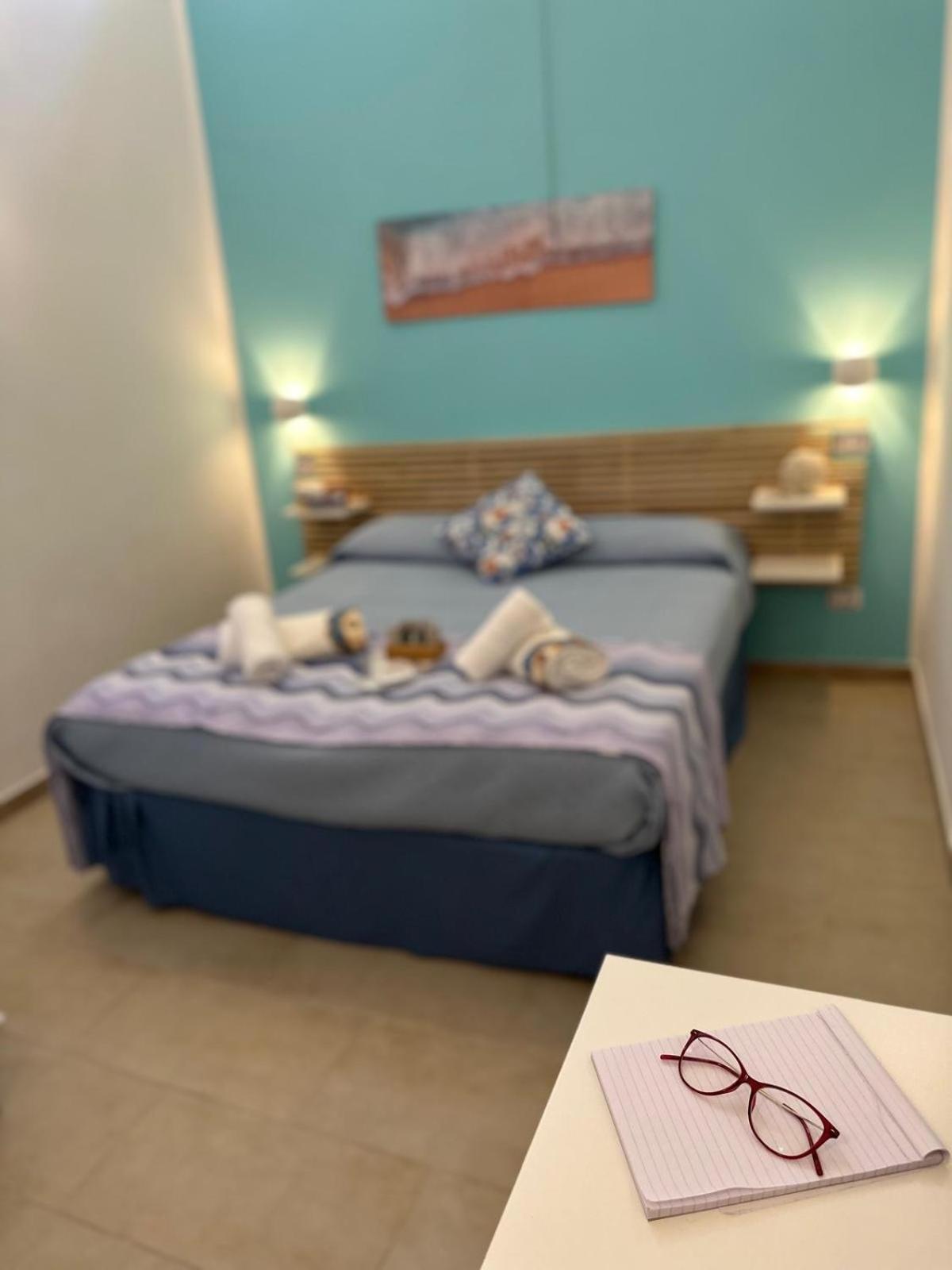 Madre Terra Apartment & Rooms テッラジーニ エクステリア 写真