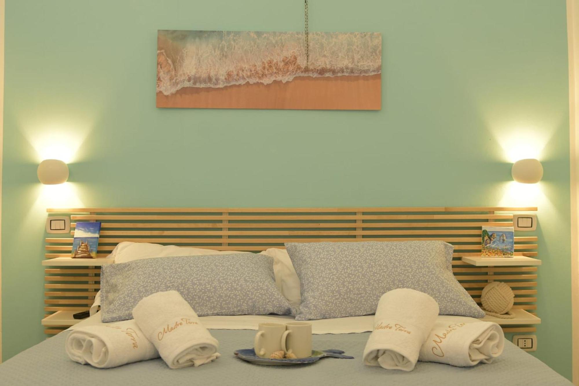 Madre Terra Apartment & Rooms テッラジーニ エクステリア 写真