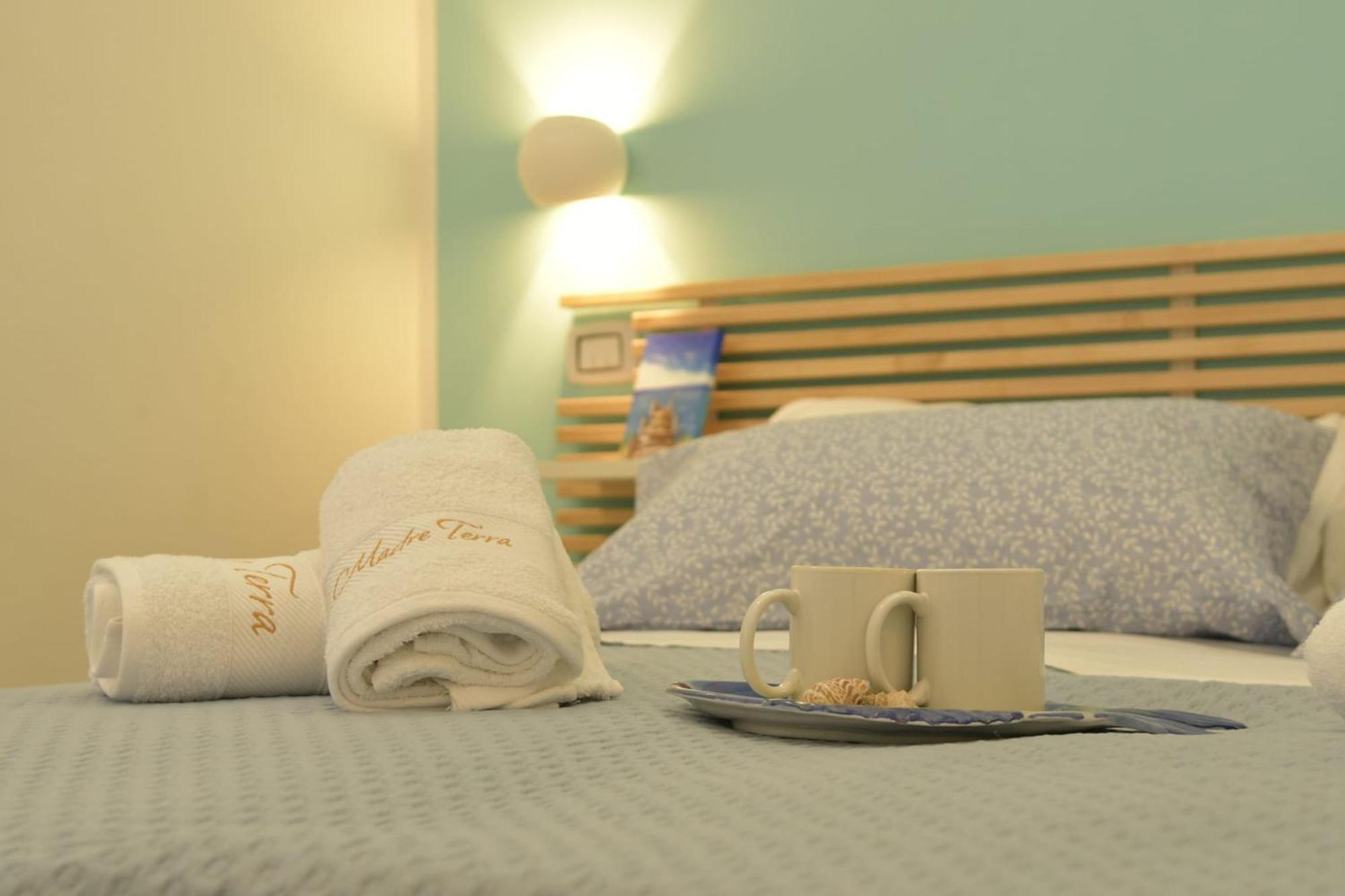 Madre Terra Apartment & Rooms テッラジーニ エクステリア 写真